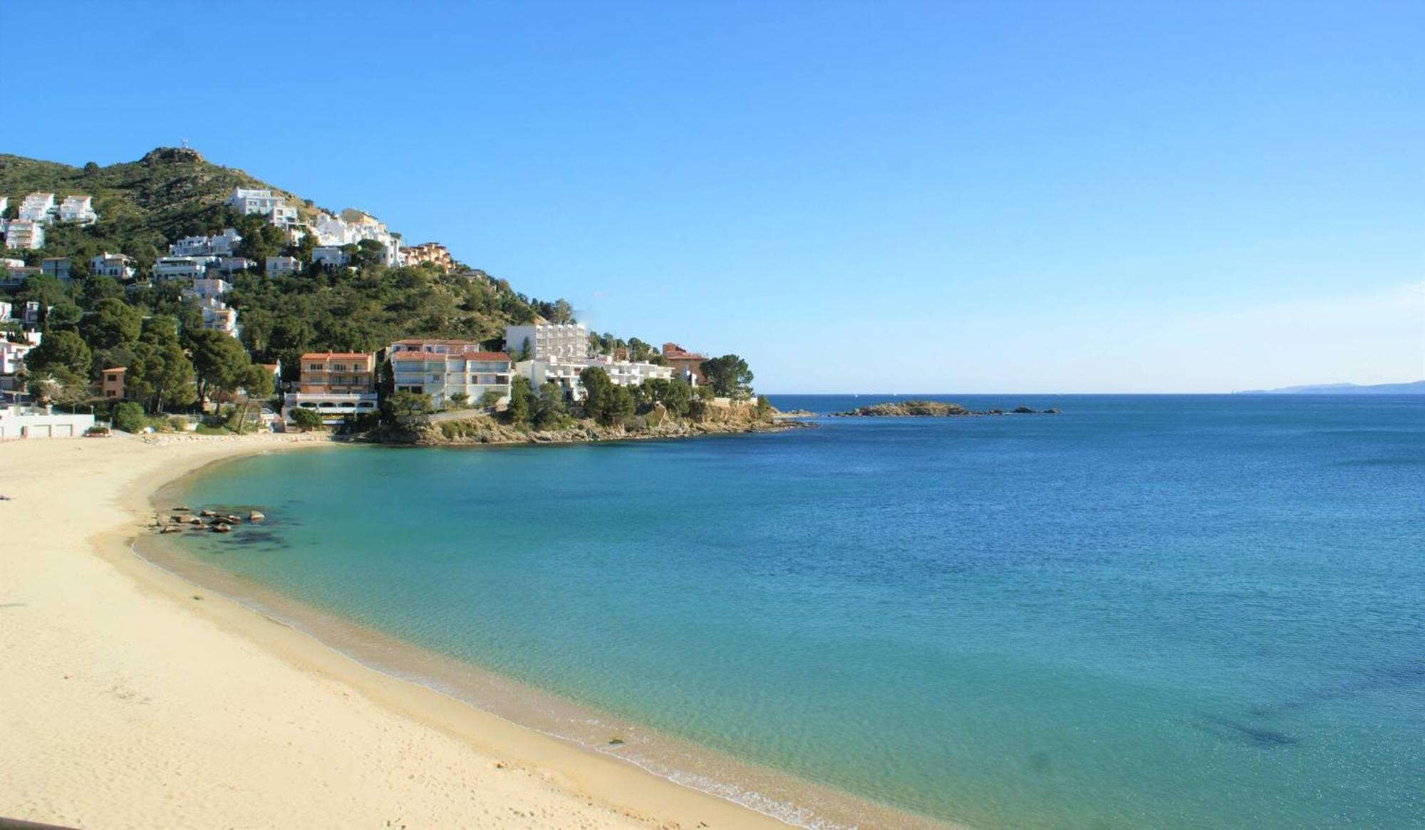 Impresionantes Vistas Del Mar En Roses, Canyelles Av-37 Dış mekan fotoğraf